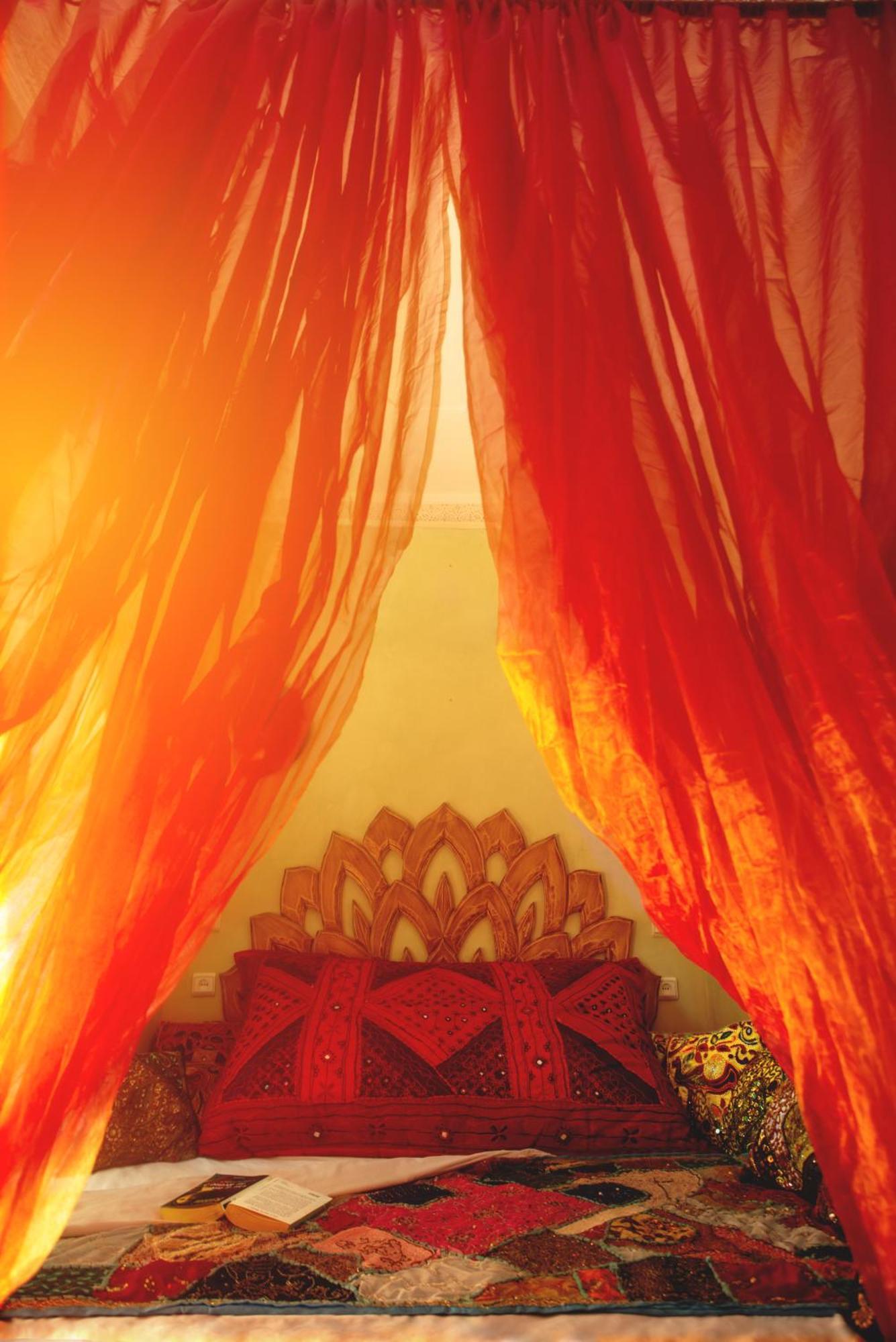 Persephone رياد مراكش
